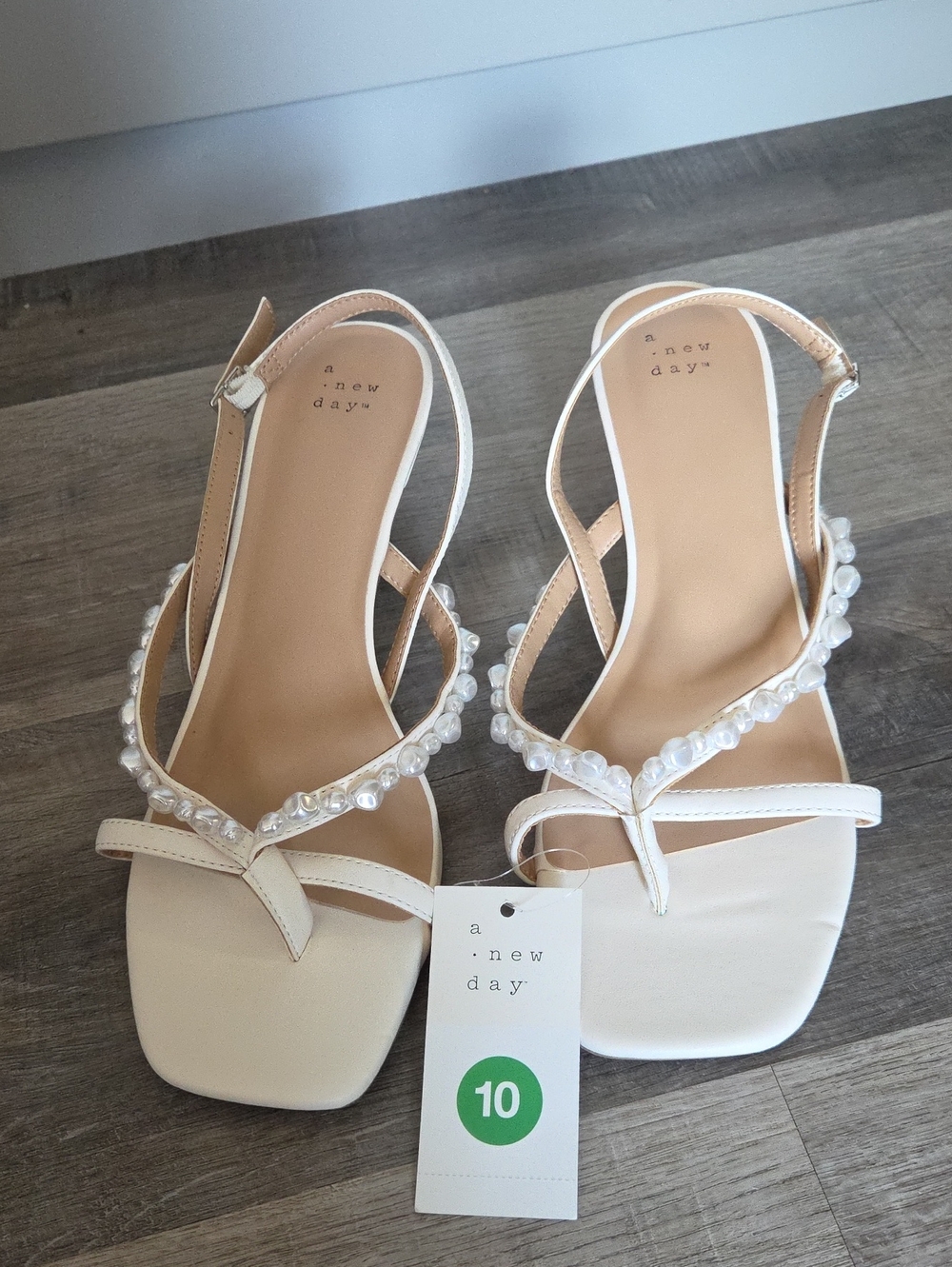 Ivory Pearl-Trim Slingback Sandals, Style Marin, Size 10, New With Tags